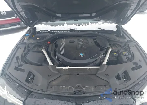 2022 BMW 540 I xDrive из США, поврежденный, VIN WBA73BJ02NWX52106